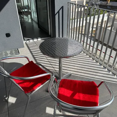 Business Flat, Gare, Bus & Centre A Pied Sion