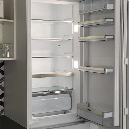Business Flat, Gare, Bus & Centre A Pied 아파트